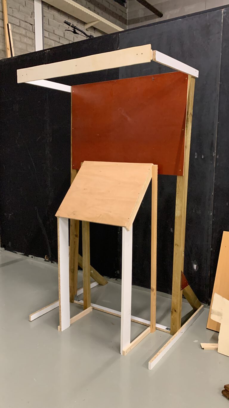 The Amp, Source and Speaker game elements