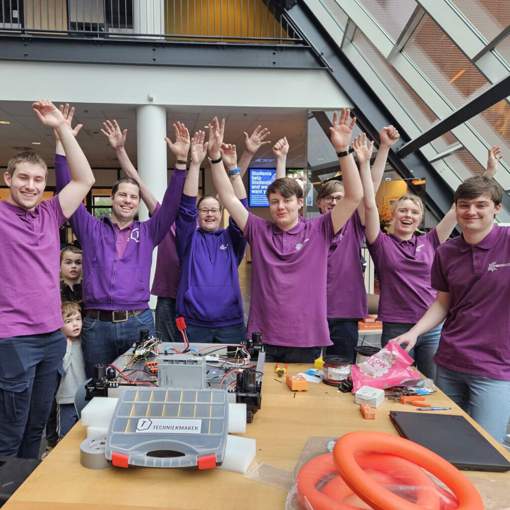 Team picture taken at the FLL West-Brabant regional finals